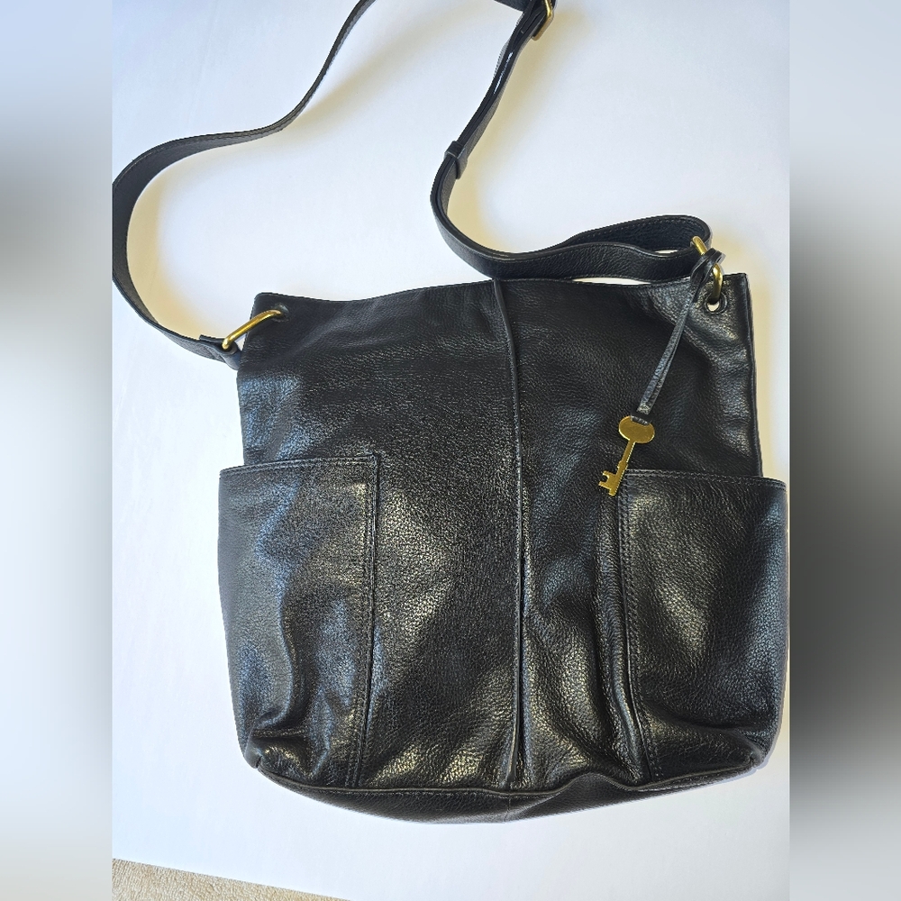 Women's Fossil Leather Tote